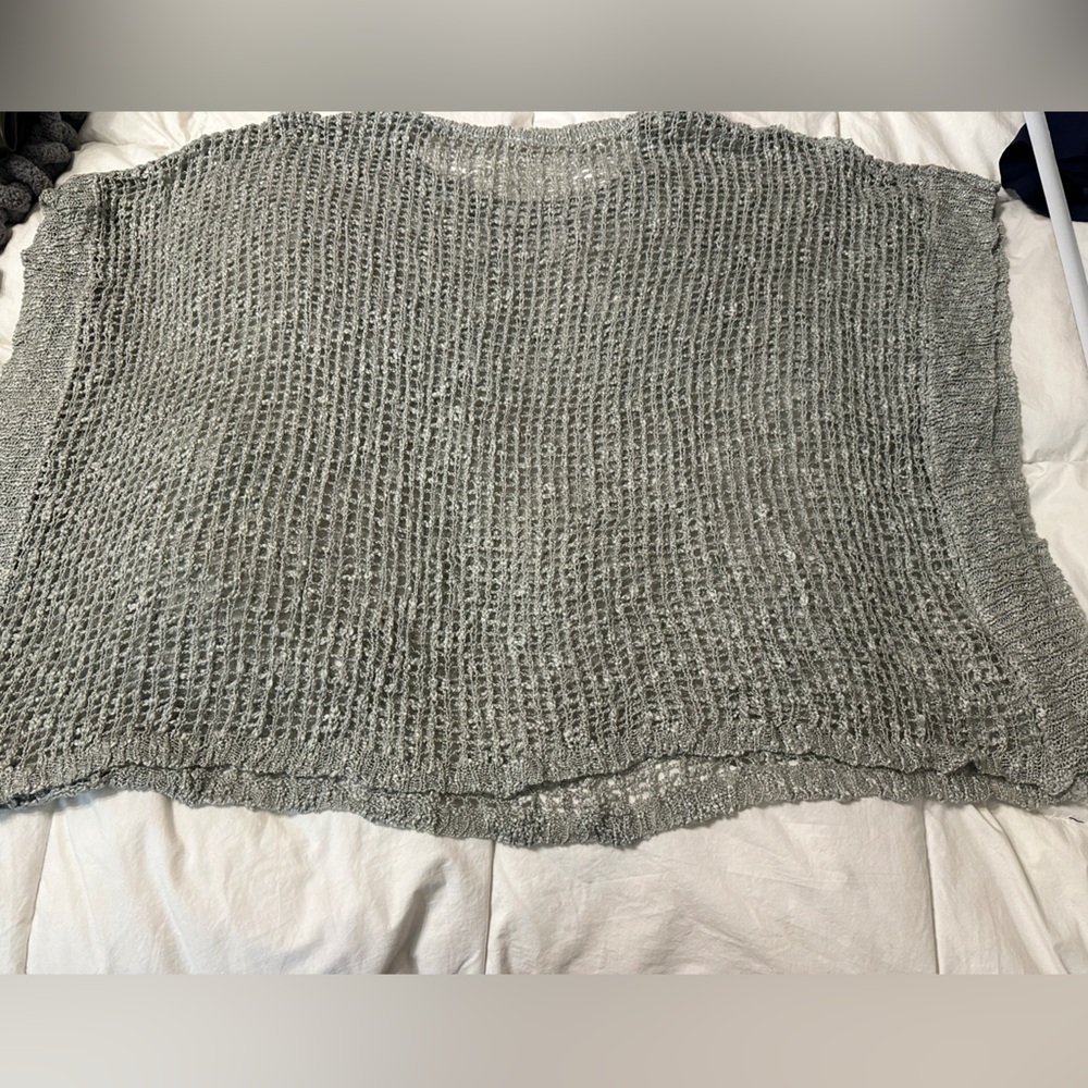 POL Gray Knit Women's Open Sides Sweater - NWOT - Size M - Picture 3 of 9